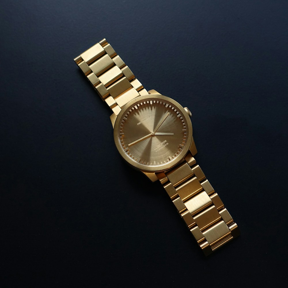 Dames horloge goud